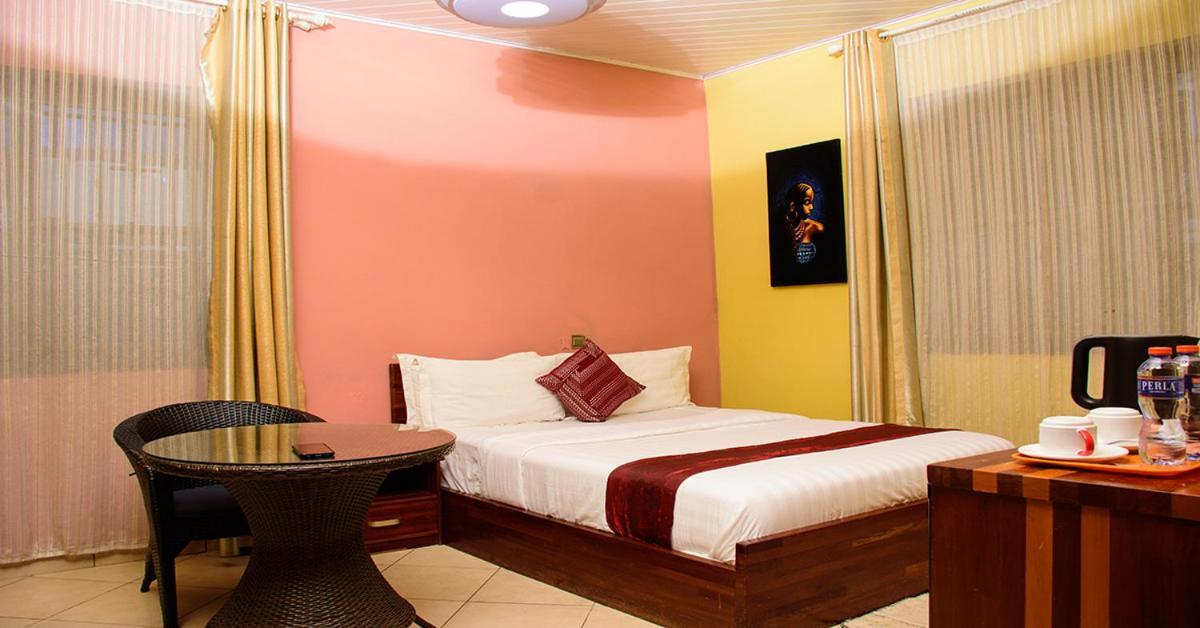 Triple Hill Hotel Weija 外观 照片