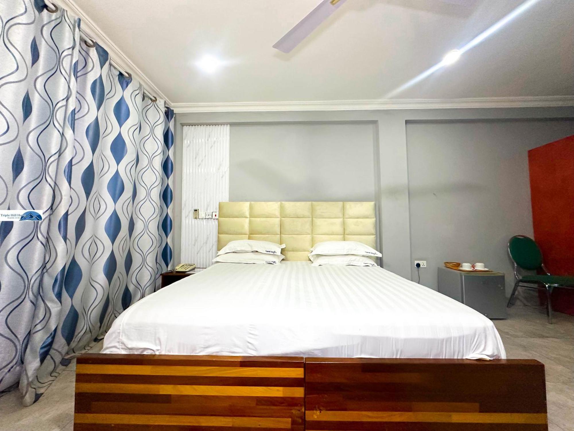 Triple Hill Hotel Weija 外观 照片