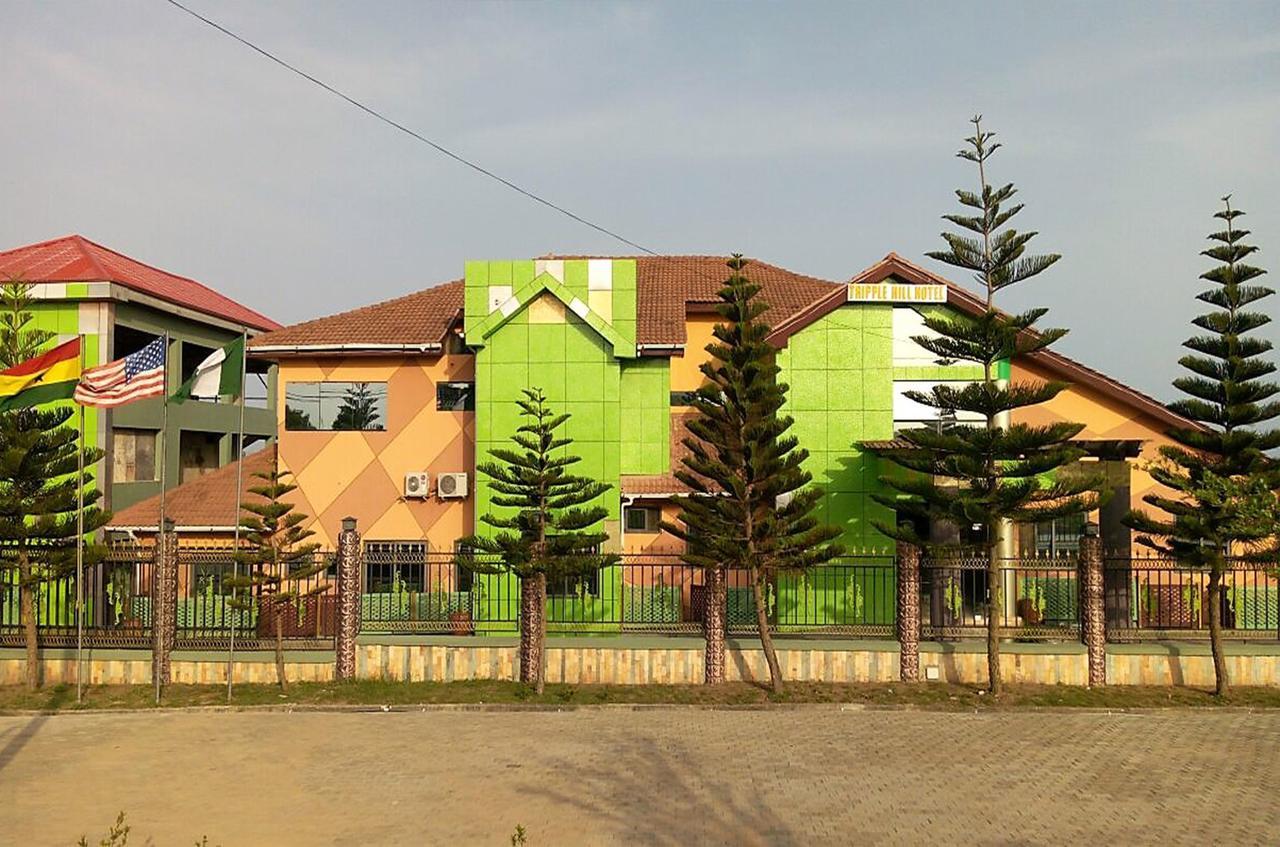 Triple Hill Hotel Weija 外观 照片